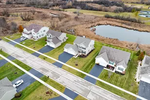 361 Fieldstone Dr, Woodstock, IL 60098 - Photo 26