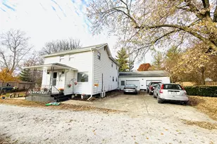 816 E Elm St, Hoopeston, IL 60942 - Photo 4