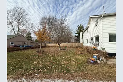 816 E Elm Street, Hoopeston, IL 60942 - Photo 2
