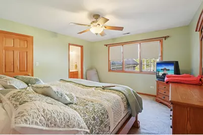 1575 Benton Street, Crete, IL 60417 - Photo 36