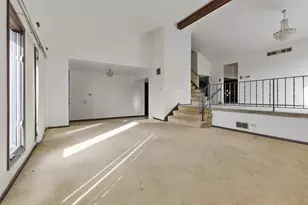 16747 Paxton Ave, South Holland, IL 60473 - Photo 4