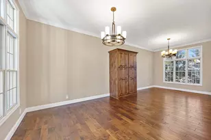 8 Burgundy Ct, Bloomington, IL 61704 - Photo 34