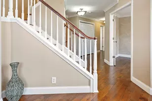 8 Burgundy Ct, Bloomington, IL 61704 - Photo 38