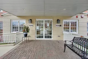 1220 Depot St, Glenview, IL 60025 - Photo 4