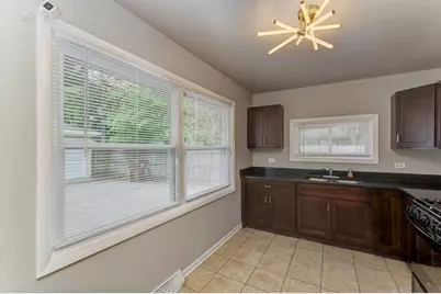 [Address not provided], Markham, IL 60428 - Photo 10