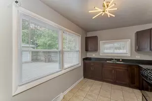 [Address not provided], Markham, IL 60428 - Photo 10