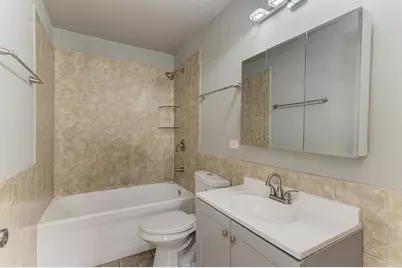 [Address not provided], Markham, IL 60428 - Photo 18