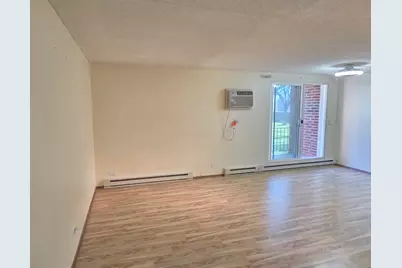 255 S West Avenue S #214, Elmhurst, IL 60126 - Photo 4