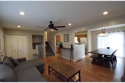 1919 Moore Avenue, Saint Charles, IL 60174 - Photo 4