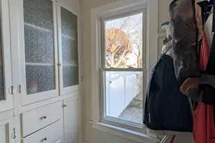 1128 St Vincent Ave, Lasalle, IL 61301 - Photo 6