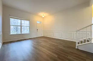 366 Copper Springs Ln, Elgin, IL 60124 - Photo 4