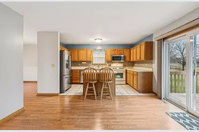 915 Beaver Pond Drive, Marengo, IL 60152 - Photo 12