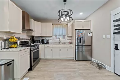 11315 S Stewart Avenue, Chicago, IL 60628 - Photo 6