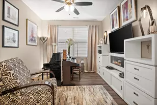 239 Durham St, North Aurora, IL 60542 - Photo 18