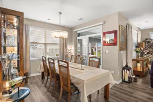 239 Durham St, North Aurora, IL 60542 - Photo 16