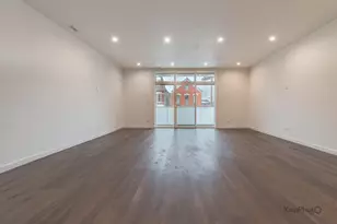 1921 S Jefferson St, Chicago, IL 60616 - Photo 2