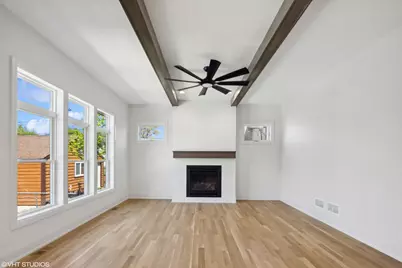 837 S Kearsage Avenue, Elmhurst, IL 60126 - Photo 10