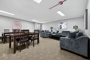 1198 Royal Glen Dr, Glen Ellyn, IL 60137 - Photo 10