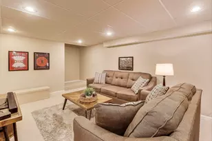 461 Evergreen Dr, Vernon Hills, IL 60061 - Photo 20