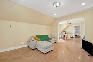 4143 W Roscoe St, Chicago, IL 60641 - Photo 30