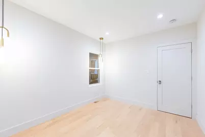 7930 S Kenwood Avenue, Chicago, IL 60619 - Photo 6