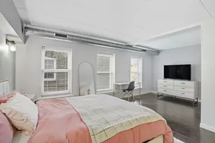 3550 W Montrose Ave, Chicago, IL 60618 - Photo 20