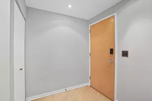 3550 W Montrose Ave, Chicago, IL 60618 - Photo 18