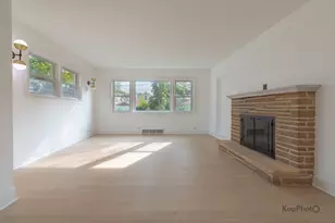 1783 Lee St, Des Plaines, IL 60018 - Photo 10