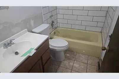 379 Madison Avenue, Calumet City, IL 60409 - Photo 18