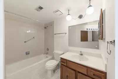 393 Duane Street #203, Glen Ellyn, IL 60137 - Photo 12