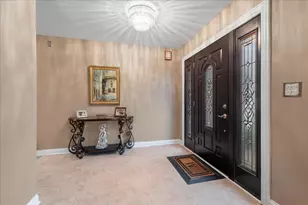 731 Highpoint Ct, Schaumburg, IL 60193 - Photo 4