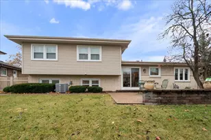 731 Highpoint Ct, Schaumburg, IL 60193 - Photo 30
