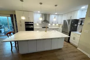 233 Charlotte Ln, Bolingbrook, IL 60440 - Photo 8