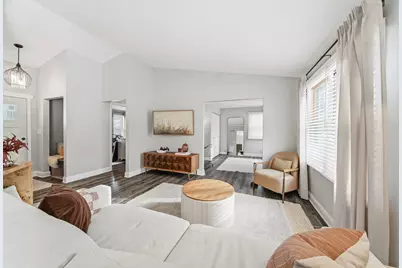 752 N Brookdale Drive, Schaumburg, IL 60194 - Photo 6