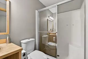 350 Leah Ln, Woodstock, IL 60098 - Photo 10