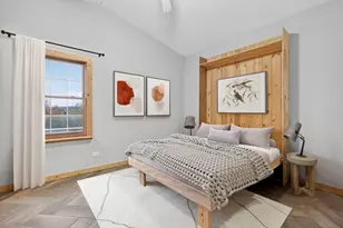 350 Leah Ln, Woodstock, IL 60098 - Photo 6