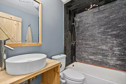 350 Leah Lane #2D, Woodstock, IL 60098 - Photo 8