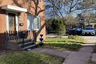 10059 Frontage Rd, Skokie, IL 60077 - Photo 2