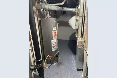 10059 Frontage Road #F, Skokie, IL 60077 - Photo 8