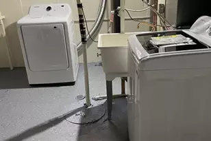 10059 Frontage Rd, Skokie, IL 60077 - Photo 32