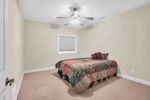 2202 Strand Dr, Champaign, IL 61822 - Photo 42