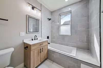 1224 Elgin Avenue, Forest Park, IL 60130 - Photo 10