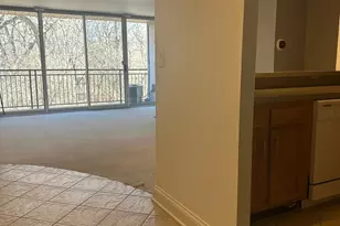 5830 Oakwood Dr, Lisle, IL 60532 - Photo 2