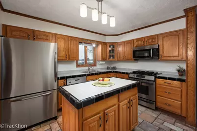 6724 Meadowcrest Drive, Downers Grove, IL 60516 - Photo 6