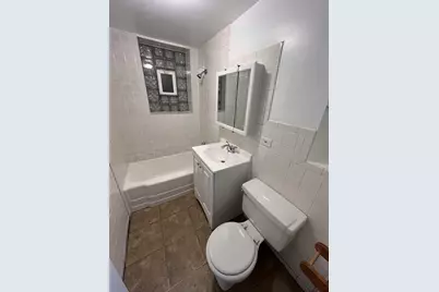 5700 N Parkside Avenue, Chicago, IL 60646 - Photo 12