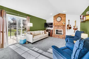 2105 Lawson Blvd, Gurnee, IL 60031 - Photo 14