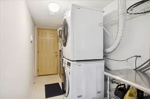 11438 Ashley Woods Dr, Westchester, IL 60154 - Photo 24