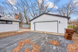 18740 John Ave, Country Club Hills, IL 60478 - Photo 26