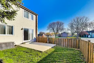 1507 Clearwater Ln, Wheeling, IL 60090 - Photo 12