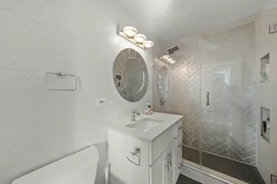 2 E Erie Street #2806, Chicago, IL 60611 - Photo 18